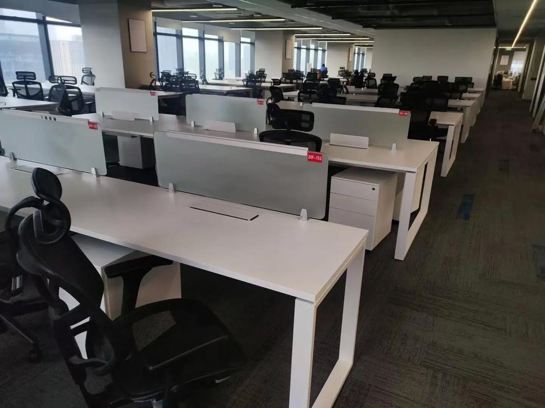 辦公家具安裝圖 第二樹循環(huán)家具安裝效果圖，健康環(huán)保新選擇